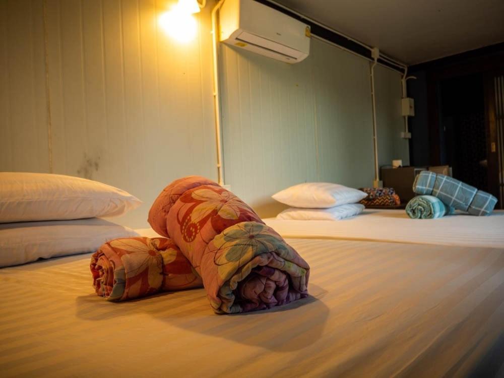 Beach Box Resort At Rimlay Rayong Exterior photo